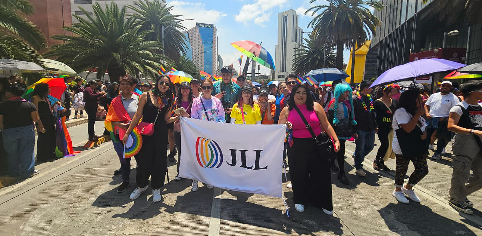 desfile orgullo 2024