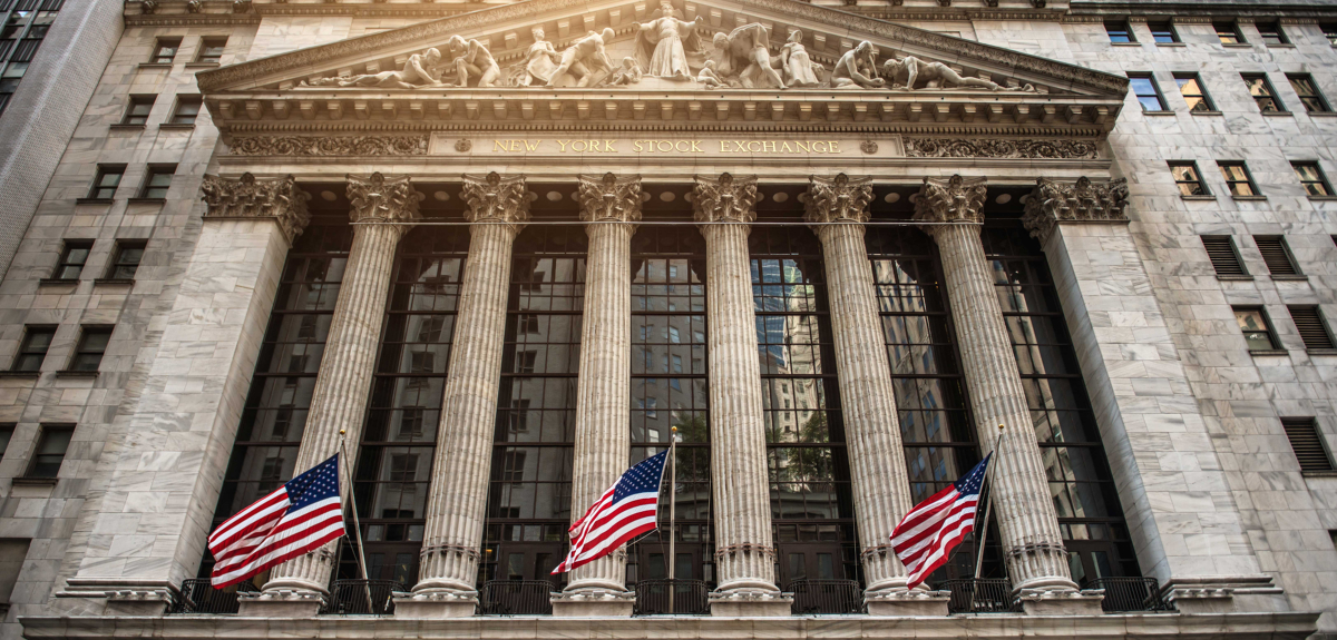 front view of new york stcok exchange building