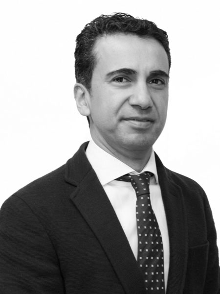 Andrés García,Director Transacciones Monterrey